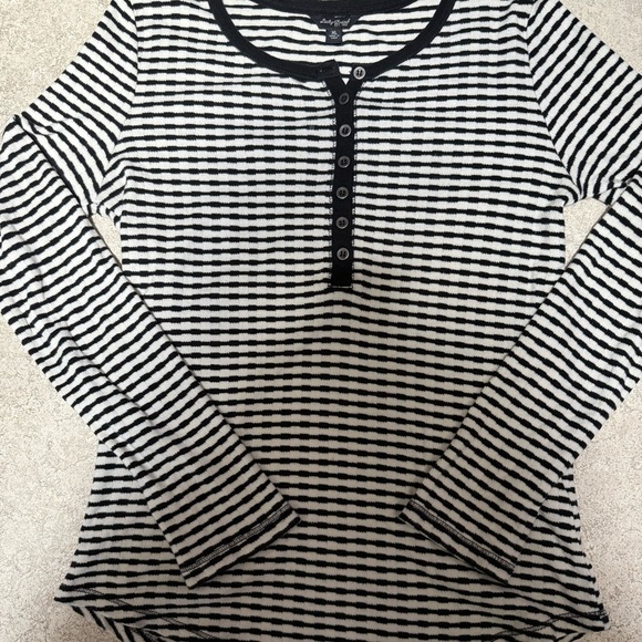 Lucky Brand Black and White Button Down Shirt - Picture 2 of 7